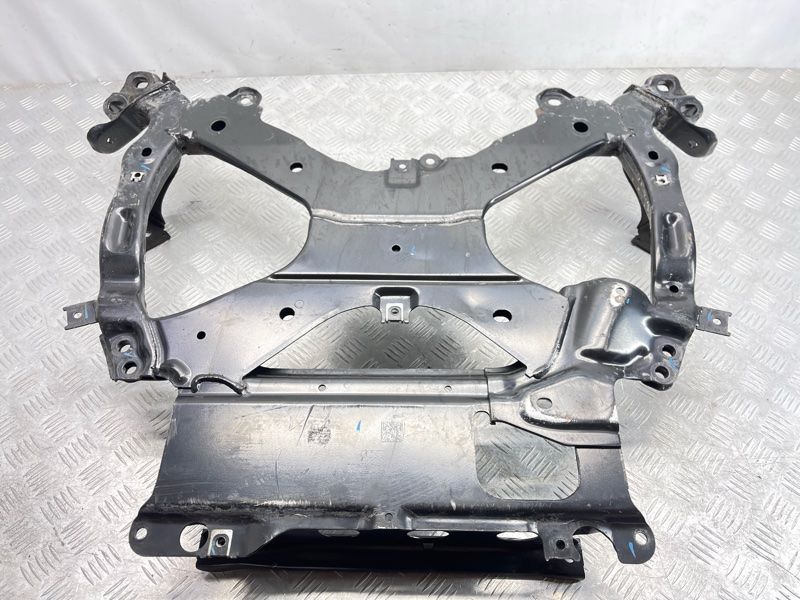 Подрамник передний 80C399347L Audi Q5