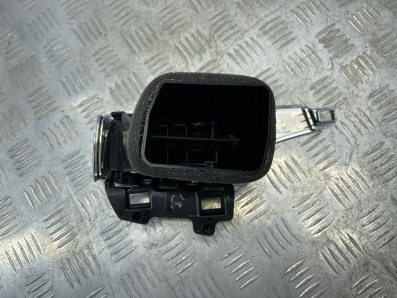 Дефлектор повітропроводу 4G1820901E6PS Audi A6