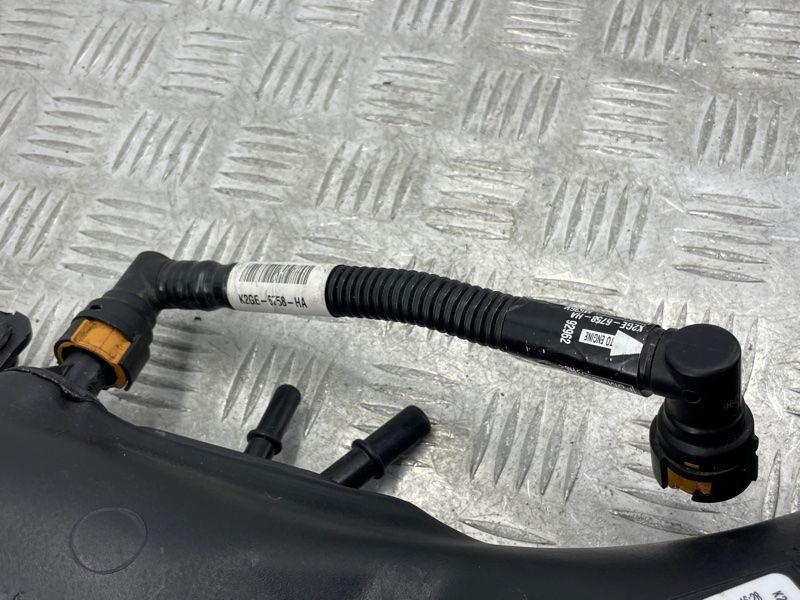 Трубка вентиляційна K2GE6758HA Ford Edge