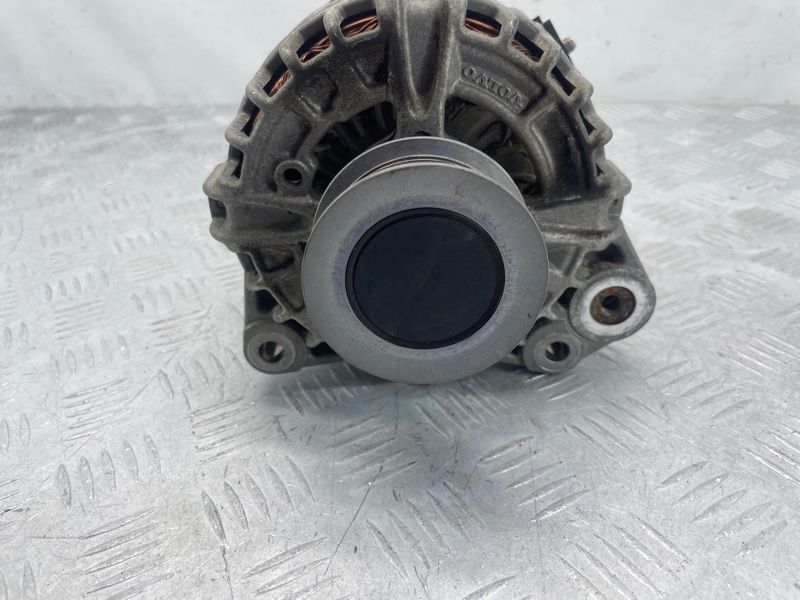 Генератор 31489212 Volvo XC60