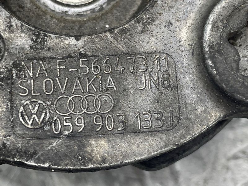 Ролик натяжной 059903133J Audi Q7