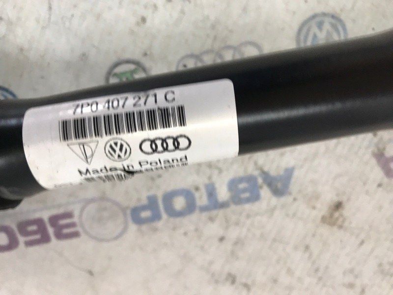 Піввісь 7P0407271C Volkswagen Touareg
