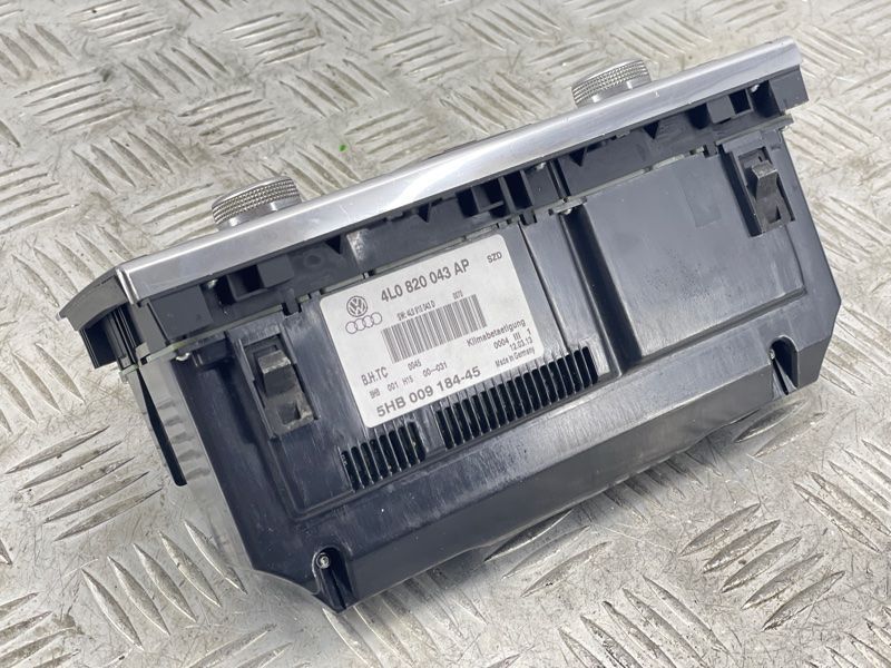 Панель управления климат-контролем 4L0820043APSZD Audi Q7