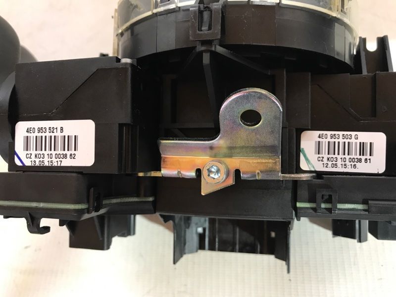 Блок підкермових перемикачів 4F0953549F Audi Q7