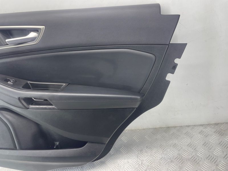 Обшивка дверей KT4Z5827411BB Ford Edge