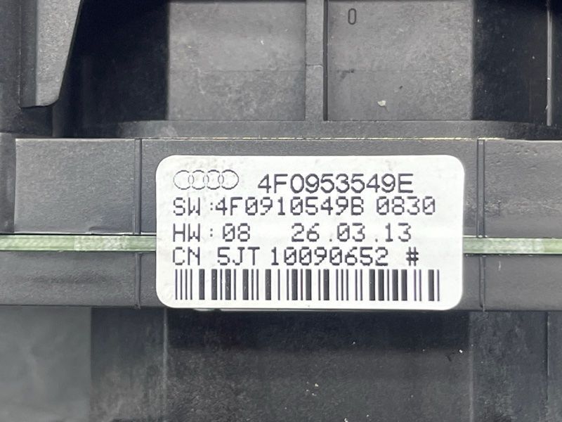 Блок підкермових перемикачів 4F0953549E Audi Q7