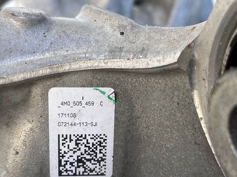 Поворотний кулак задній лівий 4M0505431AF Audi Q7 Audi Q7, Audi Q8, Audi RS Q8, Audi SQ7, Audi SQ8