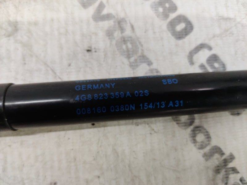 Газовий упор капота 4G8823359A Audi A7