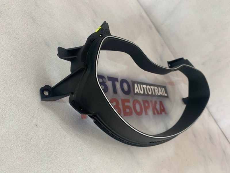 Рамка приборной панели 4G1857115B Audi A7