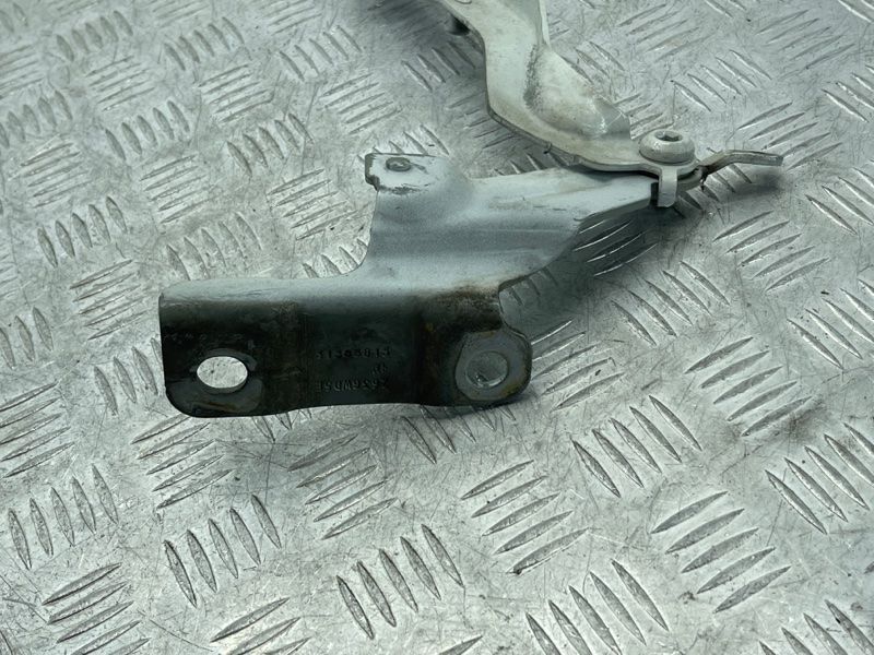 Петля капота 31385815 Volvo XC60
