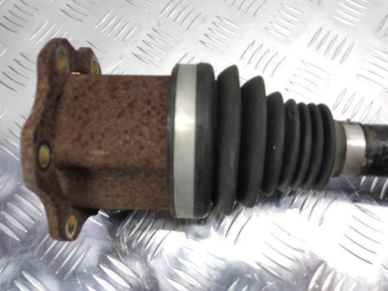 Приводной вал передний 4G0407271F Audi A6 Audi A6, Audi A7, Audi A8, Audi Q5, Audi RS7, Audi S6, Audi S7, Audi S8, Audi SQ5