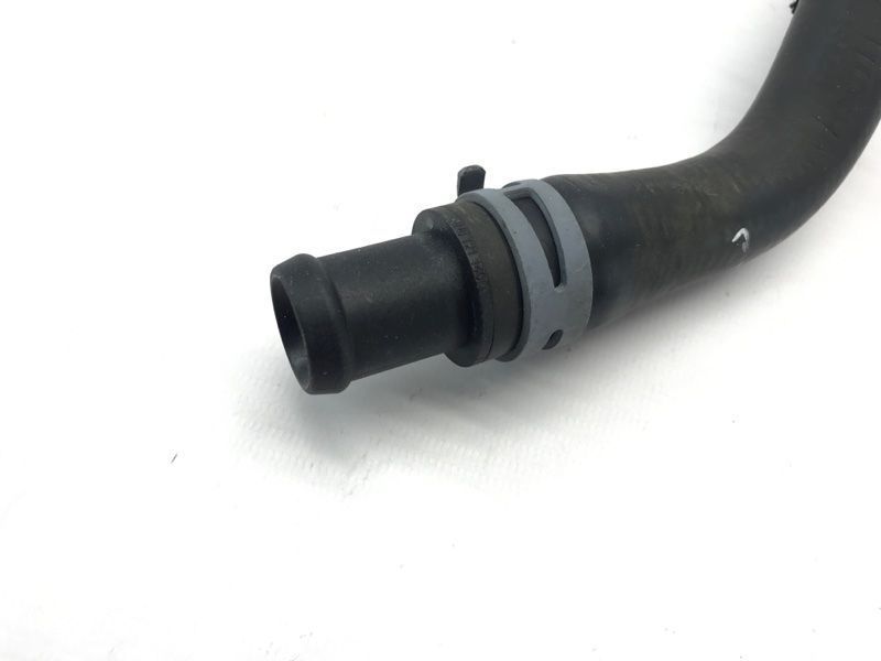 Патрубок 4G0122293B Audi A6