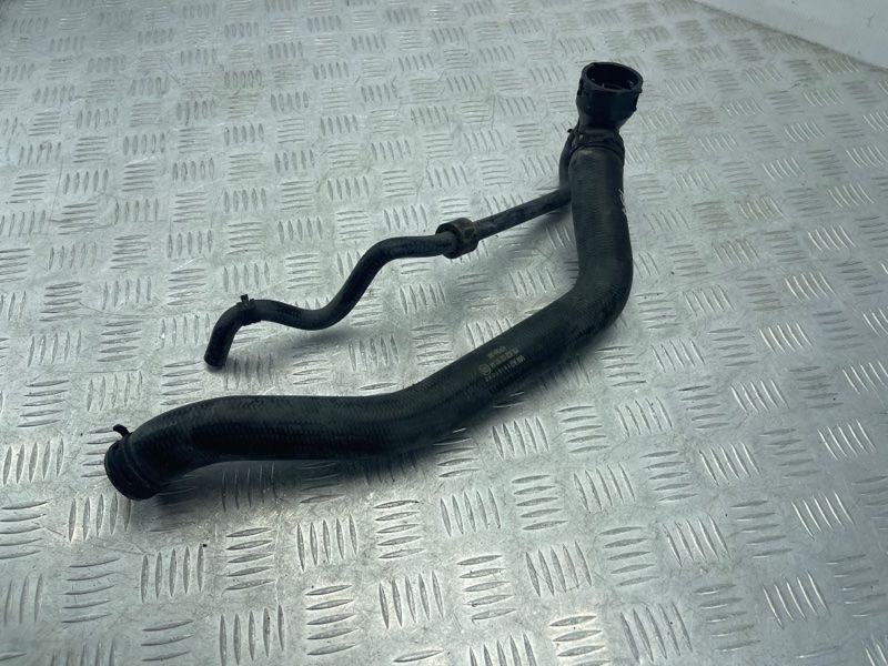 Патрубок 5C0122101AA Volkswagen Passat
