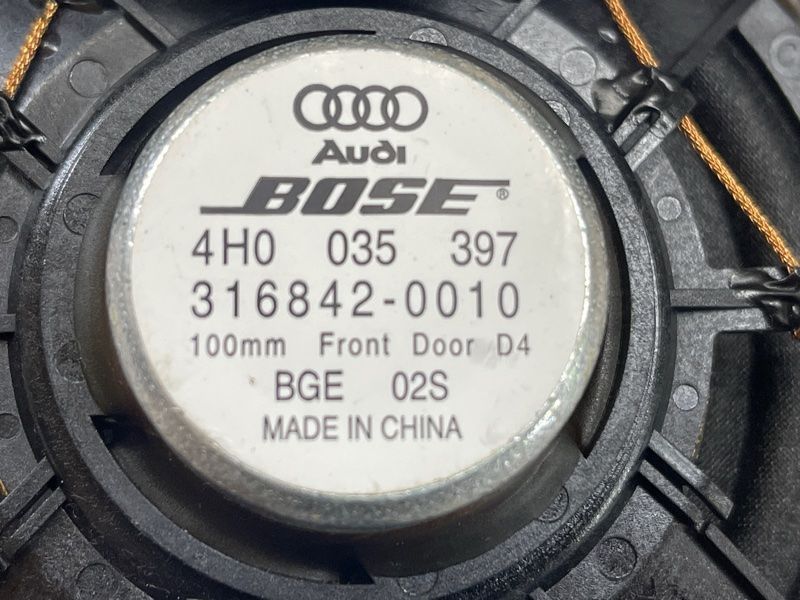 Динамик двери BOSE Audi A8