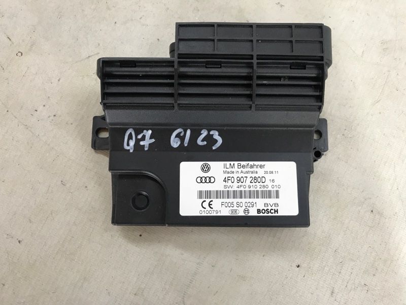 Блок керування бортовою мережею 4F0907280D Audi Q7