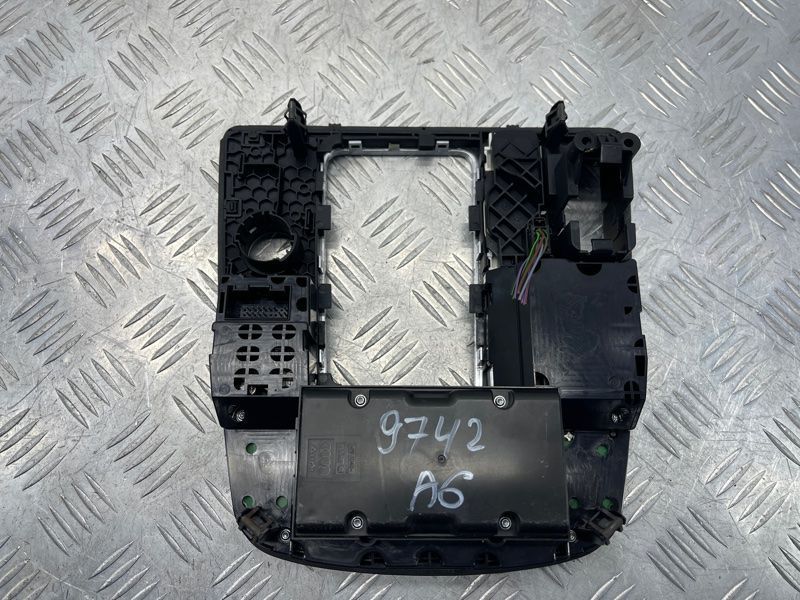 Панель управления MMI с тачпадом 4G1919612Q Audi A6