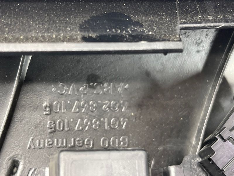 Обшивка дверей 4G1867103ACJ0M Audi A6