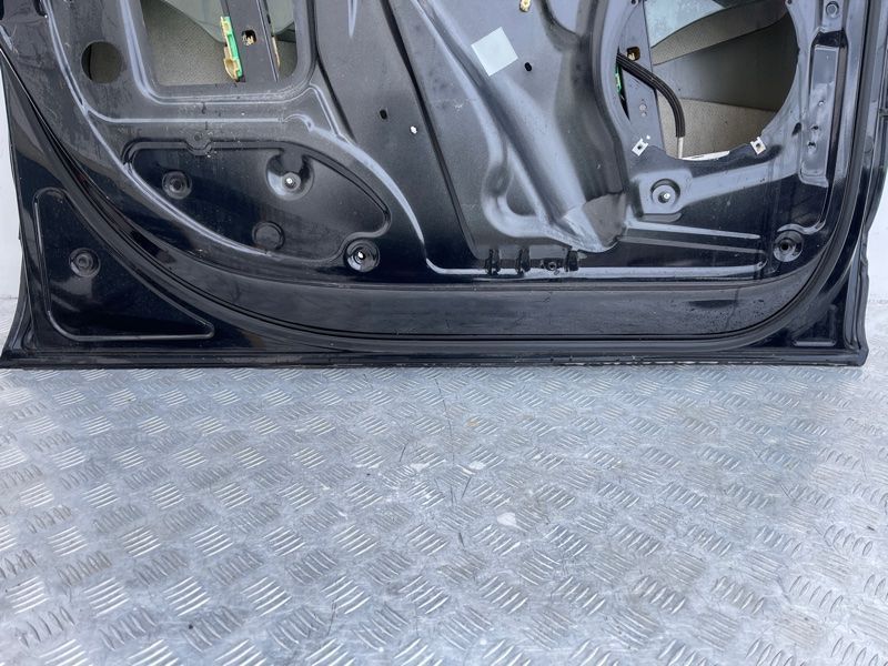 Дверь 4L0831051A Audi Q7