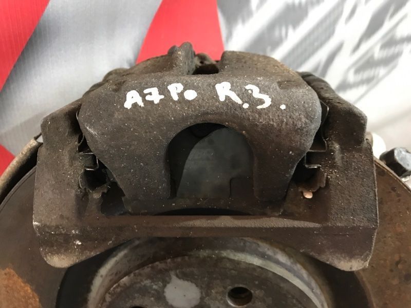 Суппорт тормозной 4G0615404A Audi A7
