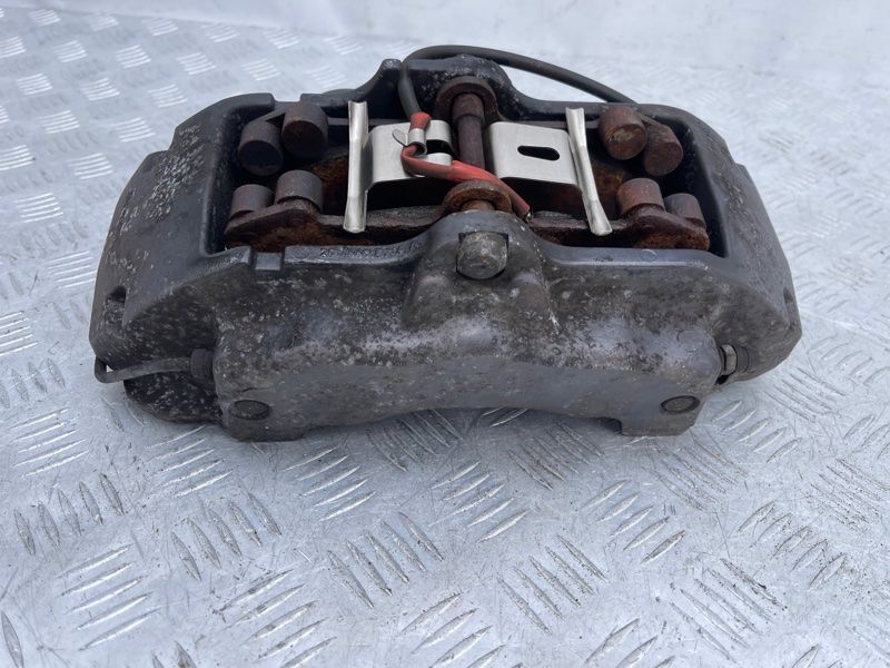 Супорт гальмівний 7L6615149 Audi Q7
