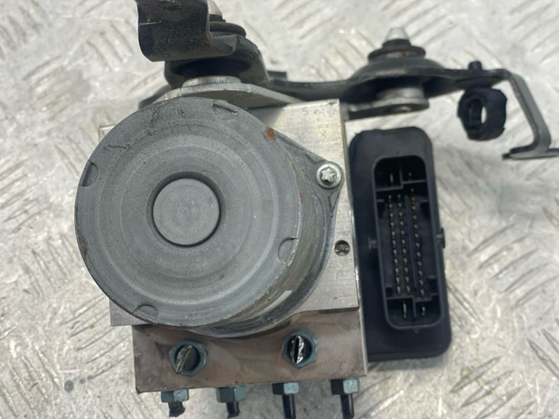 Блок ABS 4G0907379S Audi A7