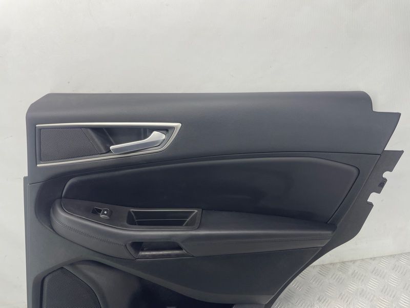 Обшивка дверей KT4Z5827411BB Ford Edge