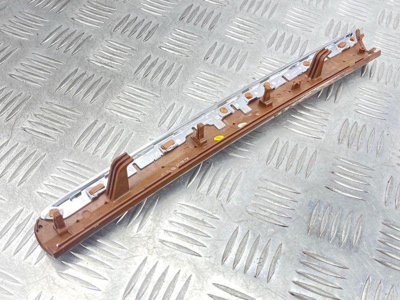Молдинг дверей 4L0867410 Audi Q7