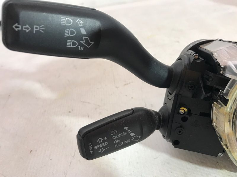 Блок підкермових перемикачів 4F0953549F Audi Q7