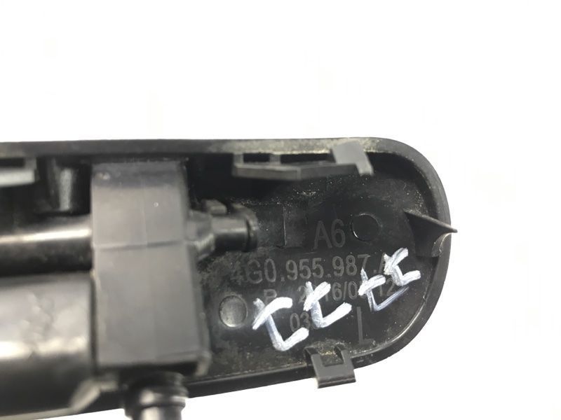 Форсунка омывателя лобового стекла 4G0955987A Audi A6