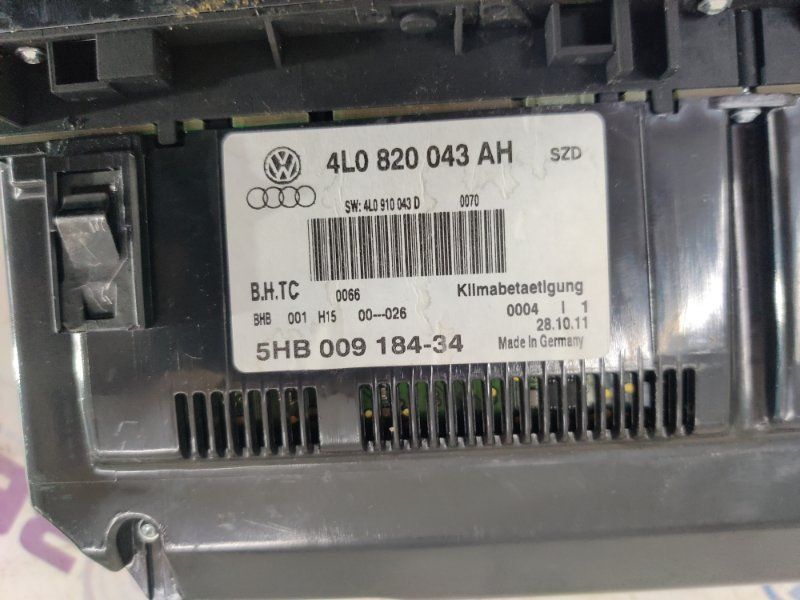 Панель управления климат-контролем 4L0820043AHSZD Audi Q7