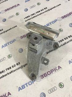 Опора двигателя правая 4G0199308C Audi A7 Audi A4, Audi A5, Audi A6, Audi A7, Audi A8, Audi Q5, Audi S4, Audi S5, Audi SQ5