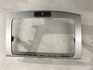 Рамка магнітоли 3AA858069H Volkswagen CC