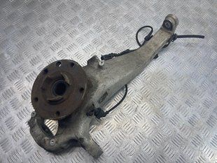 Поворотний кулак / цапфа 7P0407245A Volkswagen Touareg