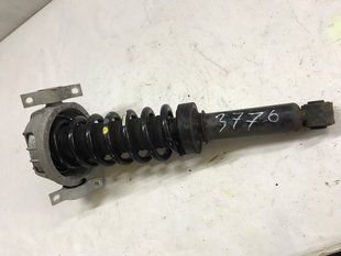 Стійка амортизатора в зборі з пружиною 7L8513029K Audi Q7