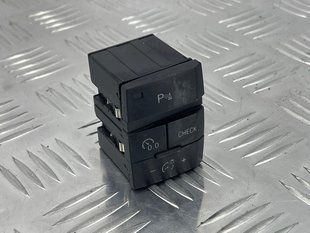 Кнопка парктроника / сброса пробега / борт. комп. 4L1927123A Audi Q7