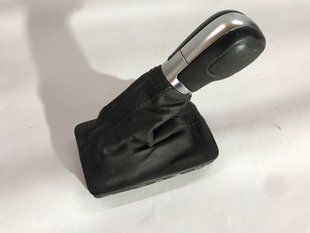 Ручка важеля селектора КПП 7P1713203ADIC Volkswagen Touareg