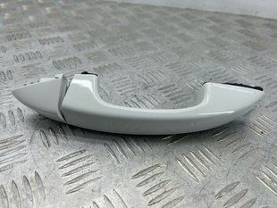Ручка дверей зовнішня 7P6837206E Volkswagen Touareg