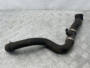 Патрубок 7P6122051D Volkswagen Touareg