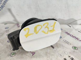 Корпус лючка крышки топливного бака в зборе DG93F27936 Ford Fusion