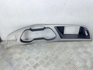 Рамка приладової панелі 8K1857186AMTU4 Audi A4