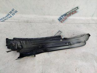 Полиця крила 4L0805158A Audi Q7