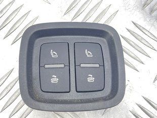 Клавіша розблокування спинки сидіння Audi Q7