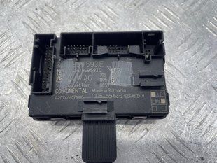 Блок управления двери 4M0959593E Audi Q7