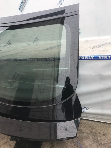 Кришка багажника 4G8827025B Audi S7