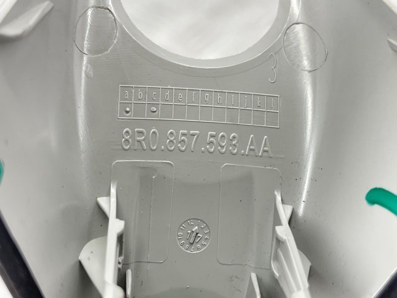 Накладка дзеркала заднього виду 8R0857593AA Audi A6