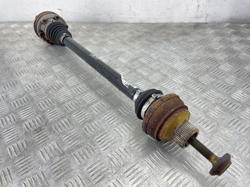 Полуось 8R0501203C Audi Q5
