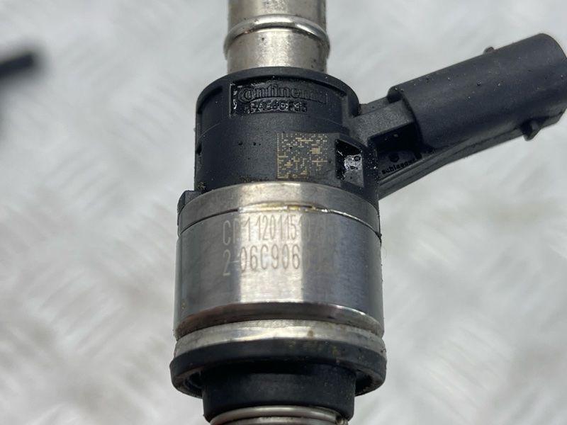 Паливна форсунка високого тиску 06C906036C Audi A6 Audi A6, Audi A7, Audi A8, Audi Q7