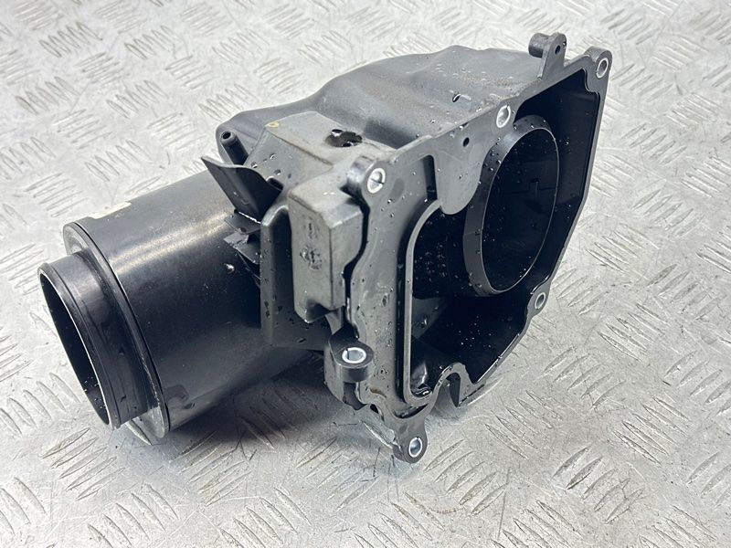 Повітрозабірник 31474314 Volvo XC90