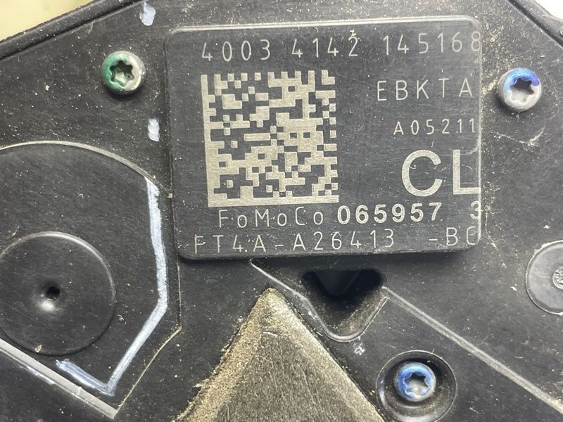 Замок дверей Ford Edge