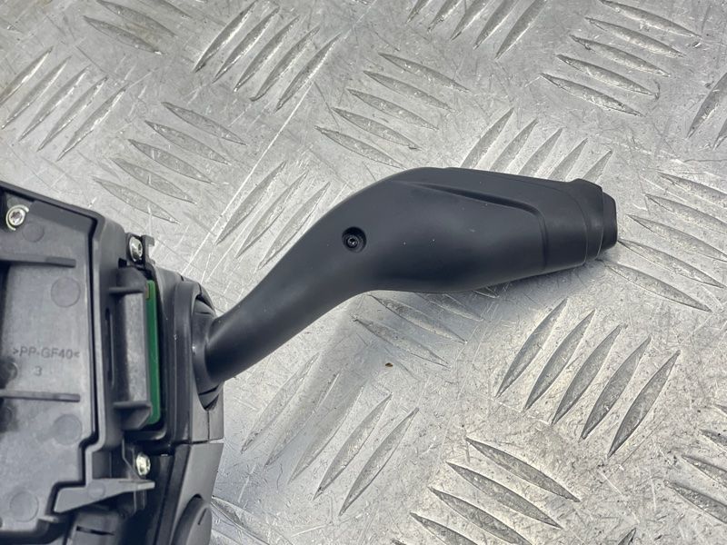Переключатель указателей поворота EG9T13335BBW Ford Edge